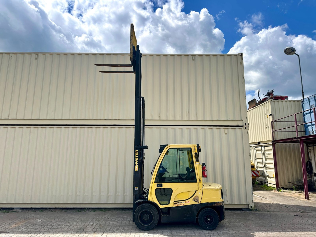 Hyster H3.0FT / Diesel / Triplex / Ex Armee - رافعة شوكية ديزل: صور 5 Hyster H3.0FT / Diesel / Triplex / Ex Armee - رافعة شوكية ديزل: صور 5