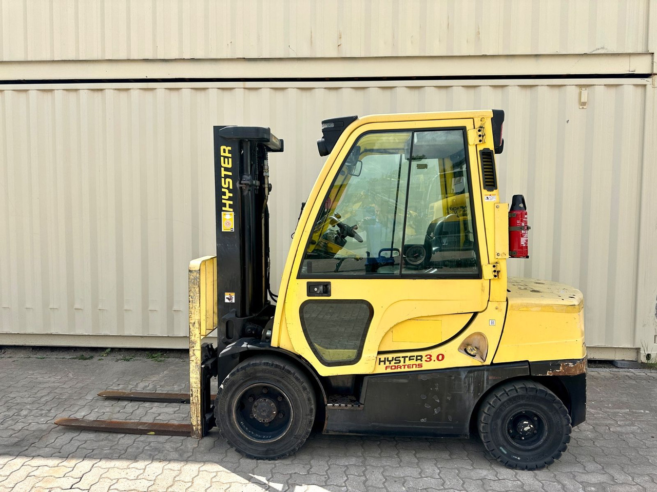 Hyster H3.0FT / Diesel / Triplex / Ex Armee - رافعة شوكية ديزل: صور 2 Hyster H3.0FT / Diesel / Triplex / Ex Armee - رافعة شوكية ديزل: صور 2