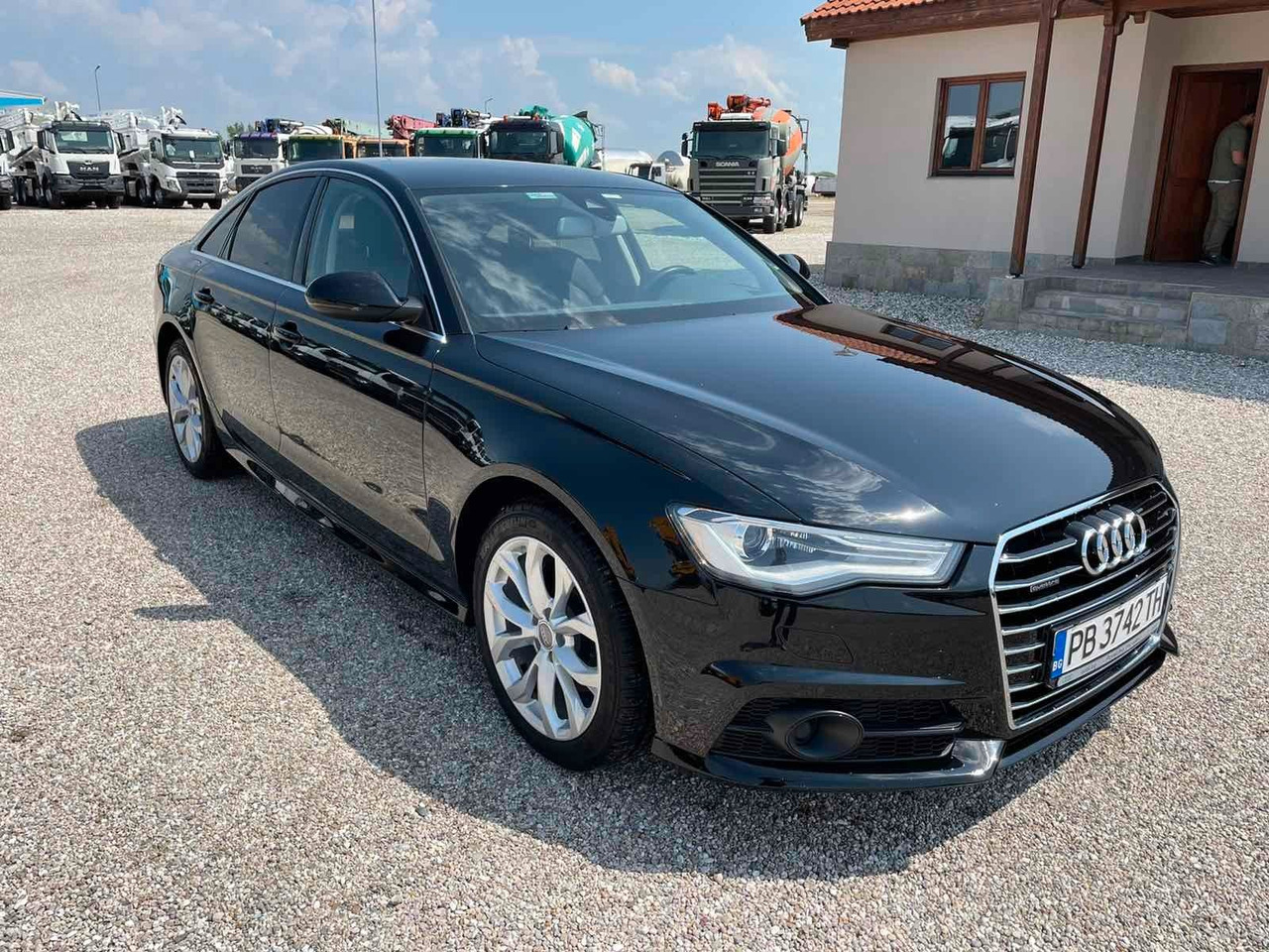 Audi A6 2.0 TDI S tronic quattro - سيدان: صور 1 Audi A6 2.0 TDI S tronic quattro - سيدان: صور 1