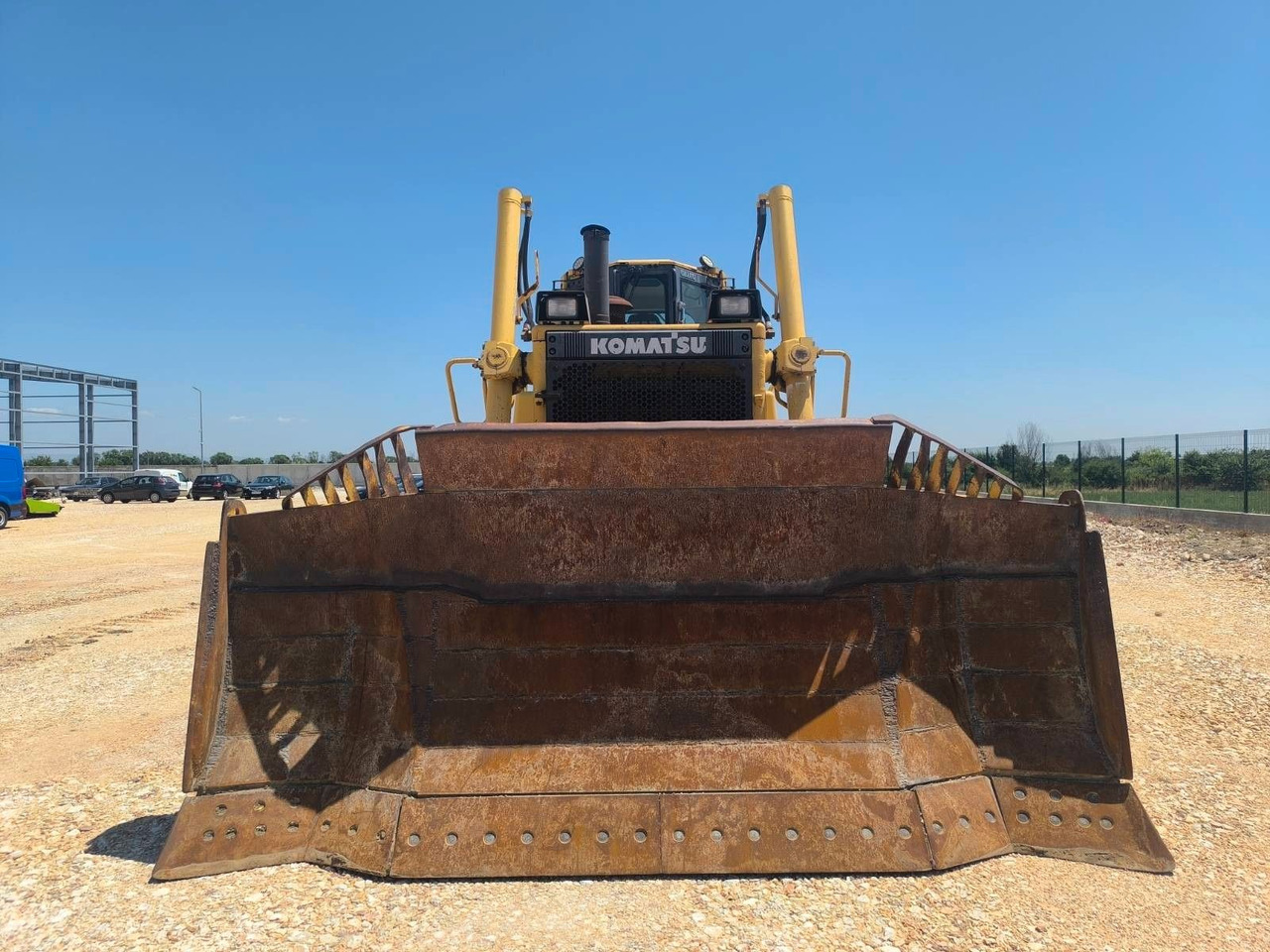 Komatsu D155AX-6 - بلدوزر: صور 2 Komatsu D155AX-6 - بلدوزر: صور 2