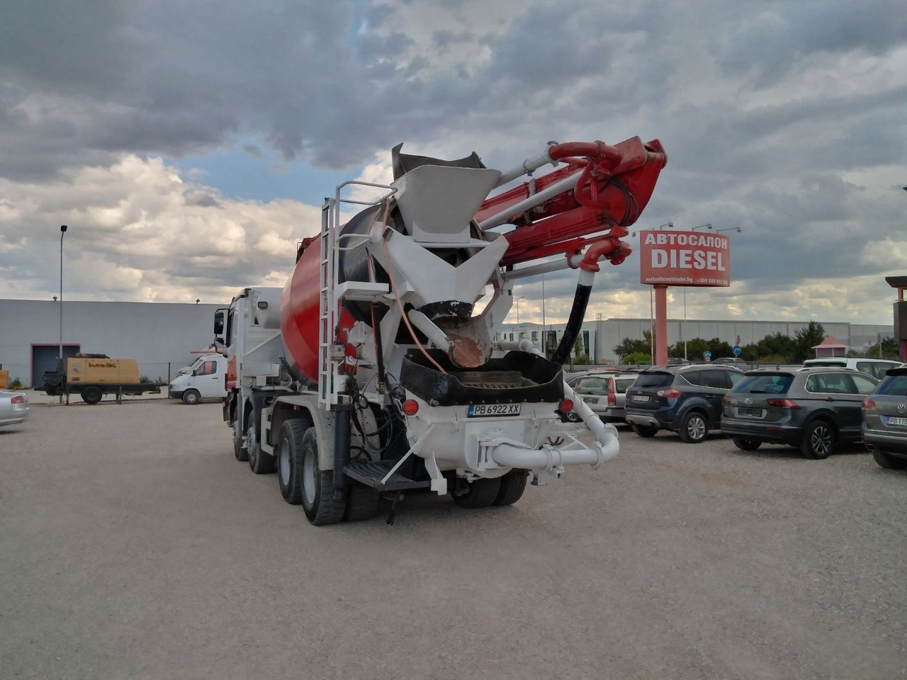 Mercedes-Benz ACTROS 3240 Putzmeister 26.67S - خلاطة مع مضخة: صور 5 Mercedes-Benz ACTROS 3240 Putzmeister 26.67S - خلاطة مع مضخة: صور 5