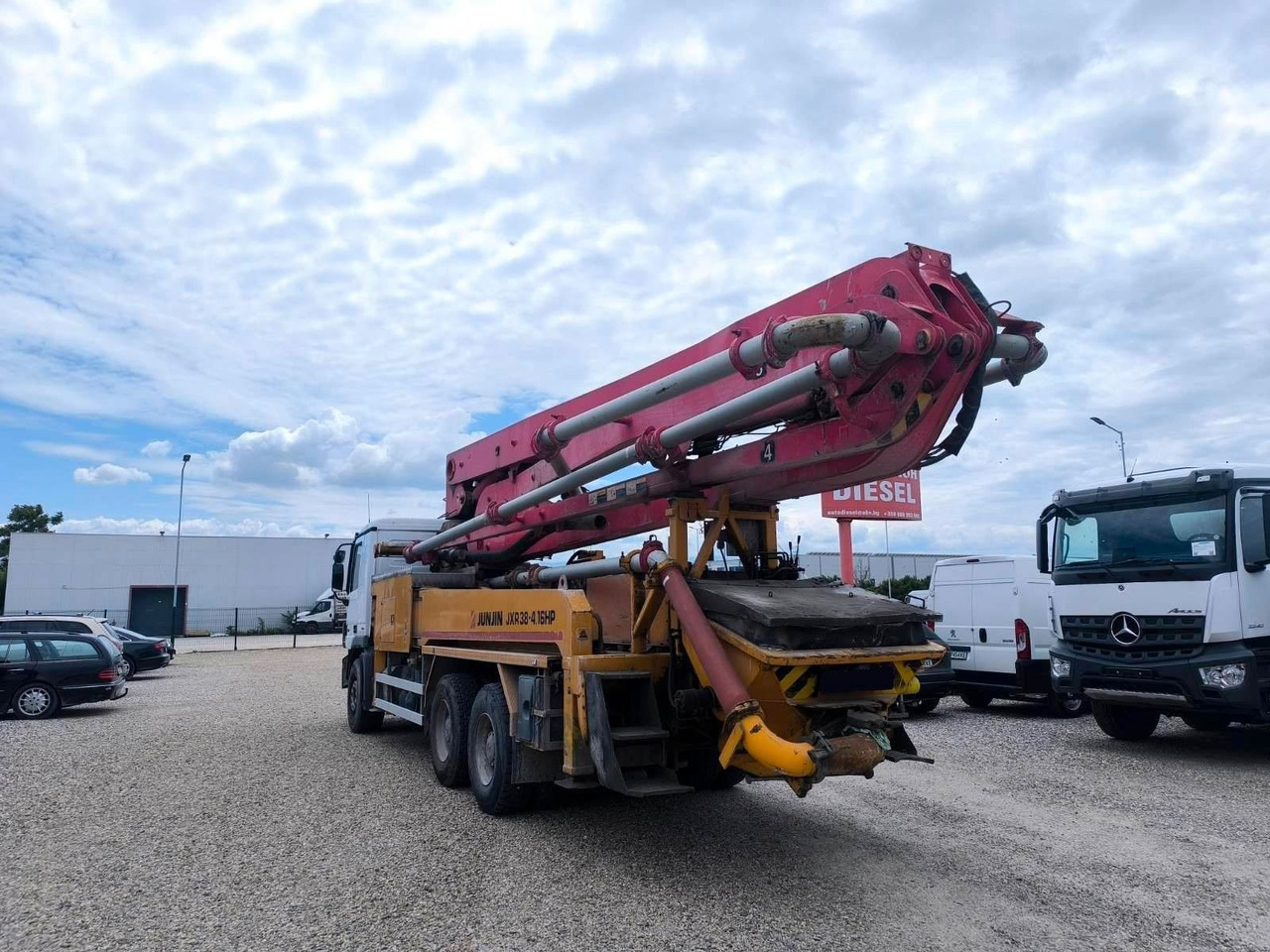 Mercedes-Benz ACTROS 3341 JUNJIN JXR 38-4 - مضخة خرسانة: صور 5 Mercedes-Benz ACTROS 3341 JUNJIN JXR 38-4 - مضخة خرسانة: صور 5