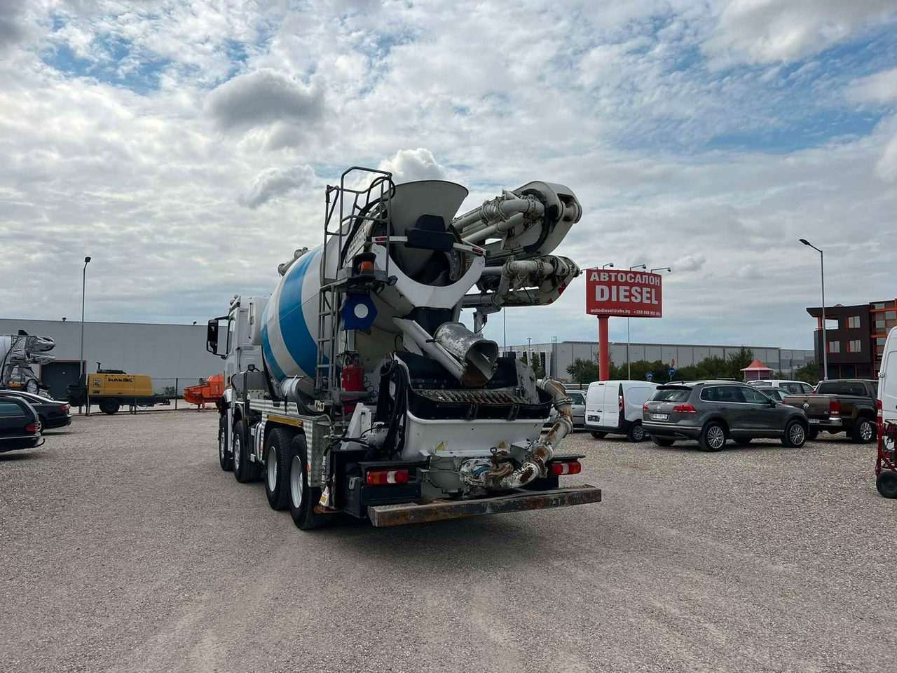 Mercedes-Benz AROCS 3251 CIFA MAGNUM MK28.4L - خلاطة مع مضخة: صور 5 Mercedes-Benz AROCS 3251 CIFA MAGNUM MK28.4L - خلاطة مع مضخة: صور 5