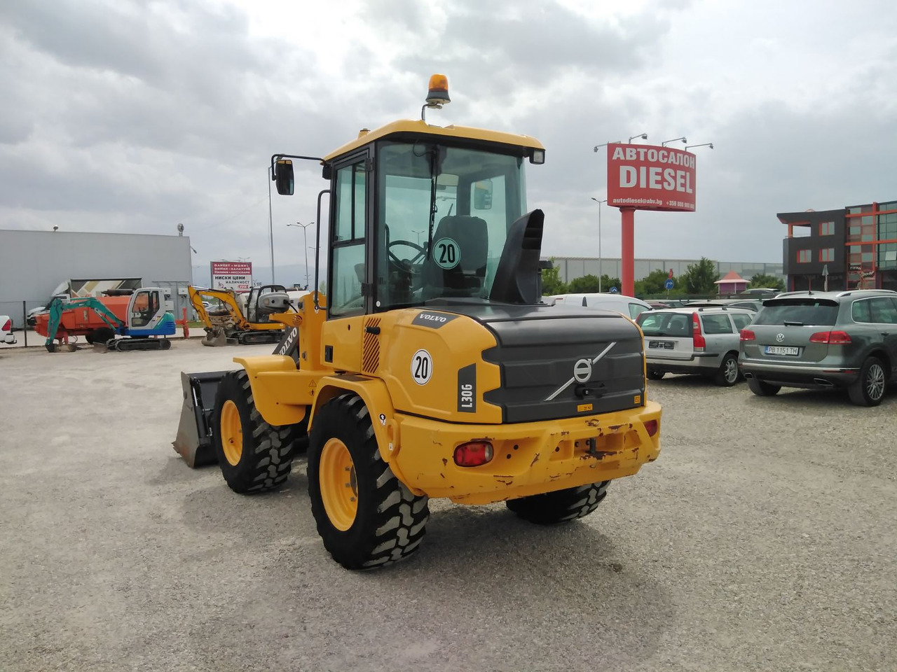 VOLVO L30G - اللودر بعجل: صور 5 VOLVO L30G - اللودر بعجل: صور 5
