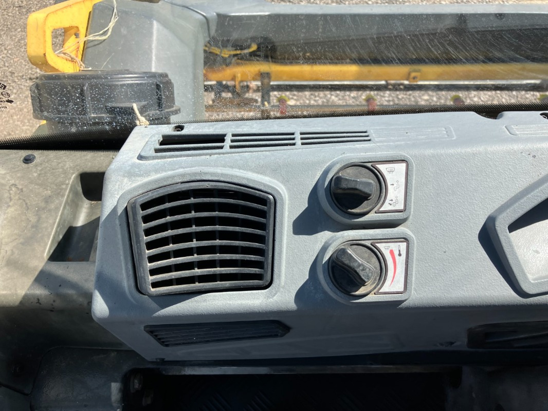 BOMAG DE BW 161 AD-5 Stage IIIb/Tier 4i - مدحلة الأسفلت: صور 4 BOMAG DE BW 161 AD-5 Stage IIIb/Tier 4i - مدحلة الأسفلت: صور 4