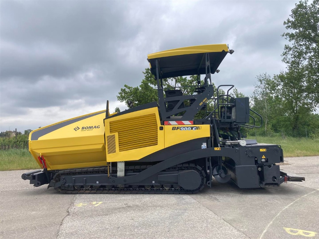 العامل بالقار BOMAG IT BF 900 C S500  Stage IIIb/Tier 4i: صور 20