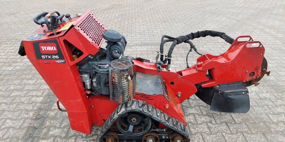 Frezarka frez do pni Toro STX26 - جلاخات أجذال الشجر: صور 5 Frezarka frez do pni Toro STX26 - جلاخات أجذال الشجر: صور 5