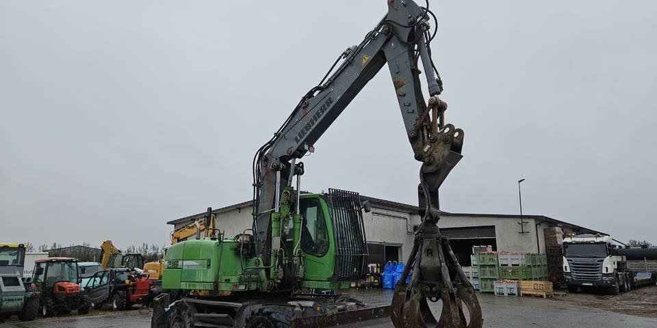 Koparka kołowa Liebherr A 316 Litronic chwytak podpory pług - حفارة على عجلات: صور 3 Koparka kołowa Liebherr A 316 Litronic chwytak podpory pług - حفارة على عجلات: صور 3