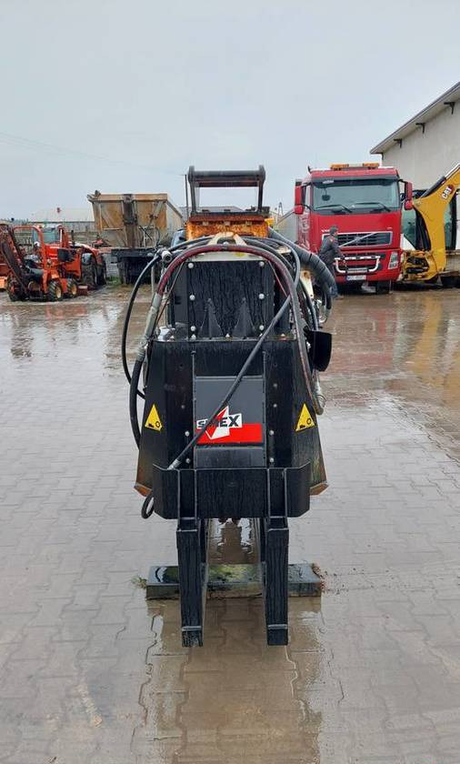 Koparka piła tarczowa Simex T450 złącze S45 - ملحقات - آلات البناء: صور 3 Koparka piła tarczowa Simex T450 złącze S45 - ملحقات - آلات البناء: صور 3