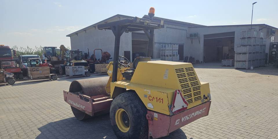 Walec drogowy Dynapac CA141C guma-stal 4800 kg - مدماج: صور 4 Walec drogowy Dynapac CA141C guma-stal 4800 kg - مدماج: صور 4