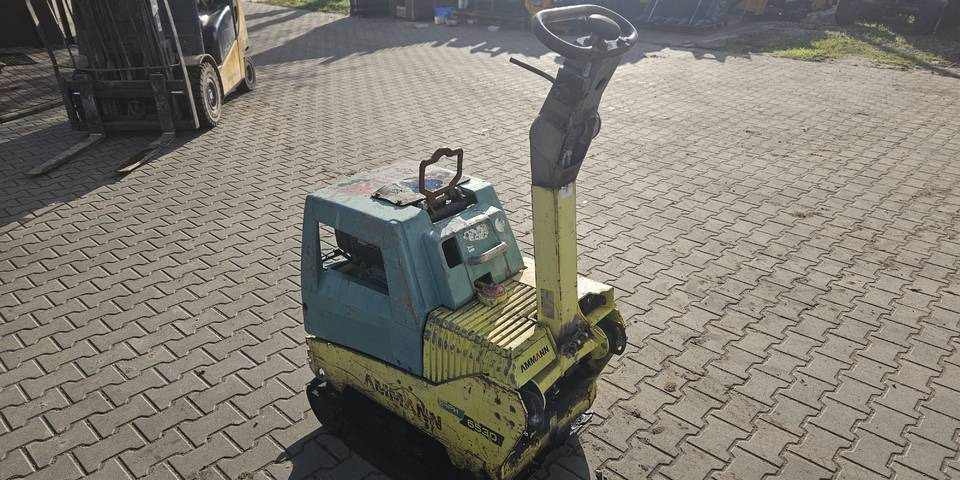 Zagęszczarka Ammann APH 6530 540 kg 2014 500 - صفائح اهتزازية: صور 4 Zagęszczarka Ammann APH 6530 540 kg 2014 500 - صفائح اهتزازية: صور 4
