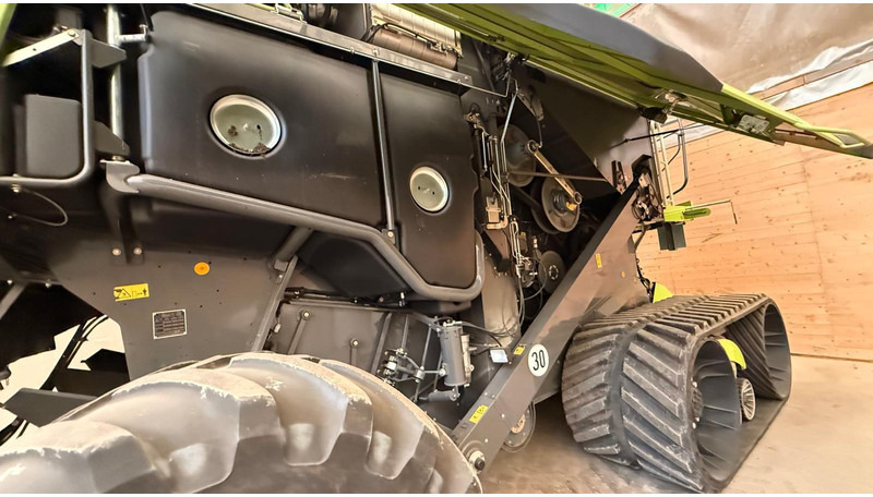 Claas Lexion 770 TT Vario 1080 - حصادة شاملة: صور 5 Claas Lexion 770 TT Vario 1080 - حصادة شاملة: صور 5