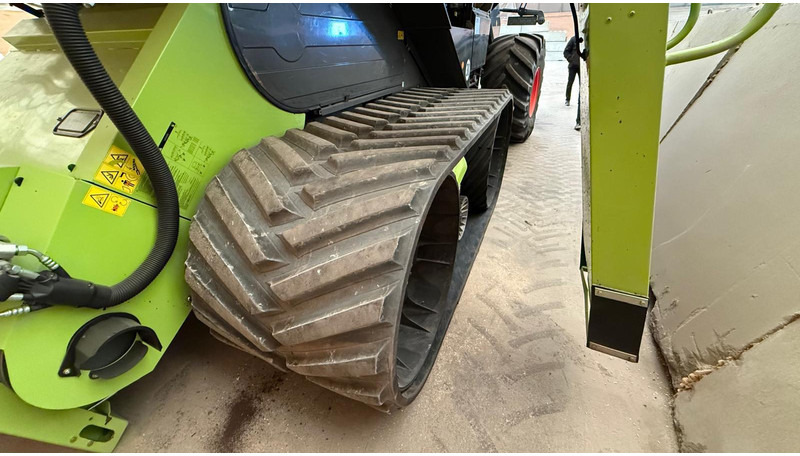 Claas Lexion 770 TT Vario 1080 - حصادة شاملة: صور 4 Claas Lexion 770 TT Vario 1080 - حصادة شاملة: صور 4