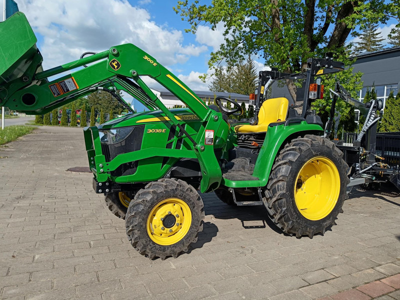 John Deere 3038E Vahva Jussi 400 - جرار: صور 2 John Deere 3038E Vahva Jussi 400 - جرار: صور 2