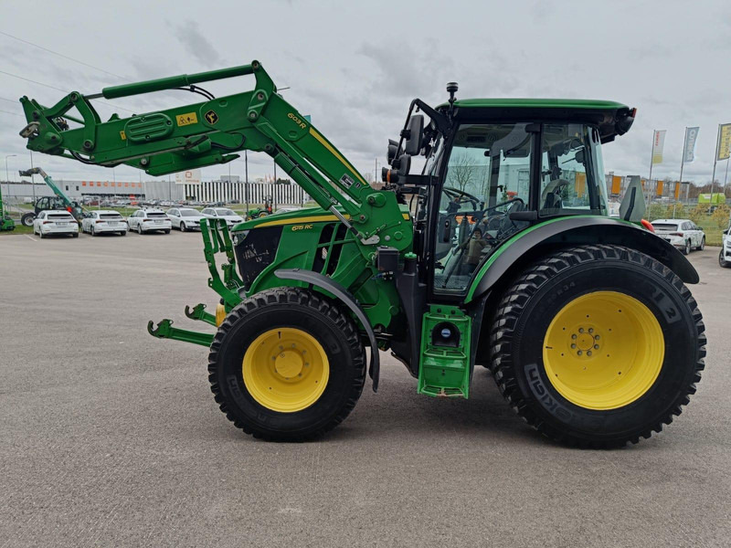 John Deere 6115 RC - جرار: صور 4 John Deere 6115 RC - جرار: صور 4