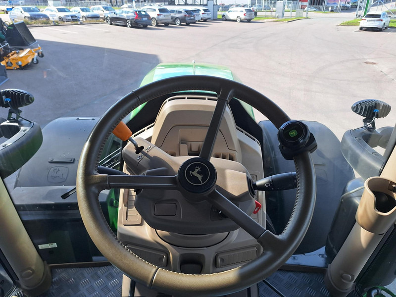 جرار John Deere 6R 155: صور 14