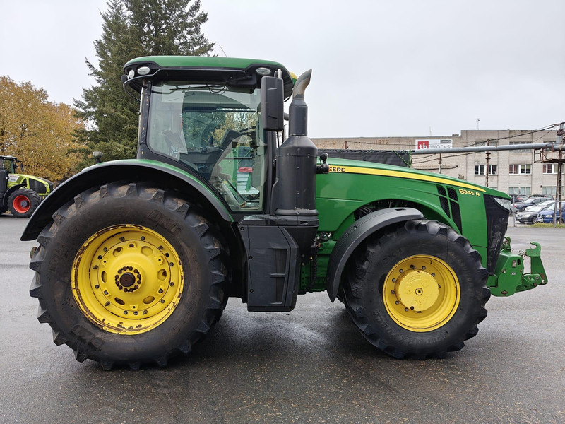 John Deere 8345R e23 - جرار: صور 2 John Deere 8345R e23 - جرار: صور 2