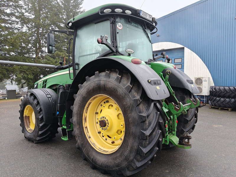 John Deere 8400R - جرار: صور 5 John Deere 8400R - جرار: صور 5