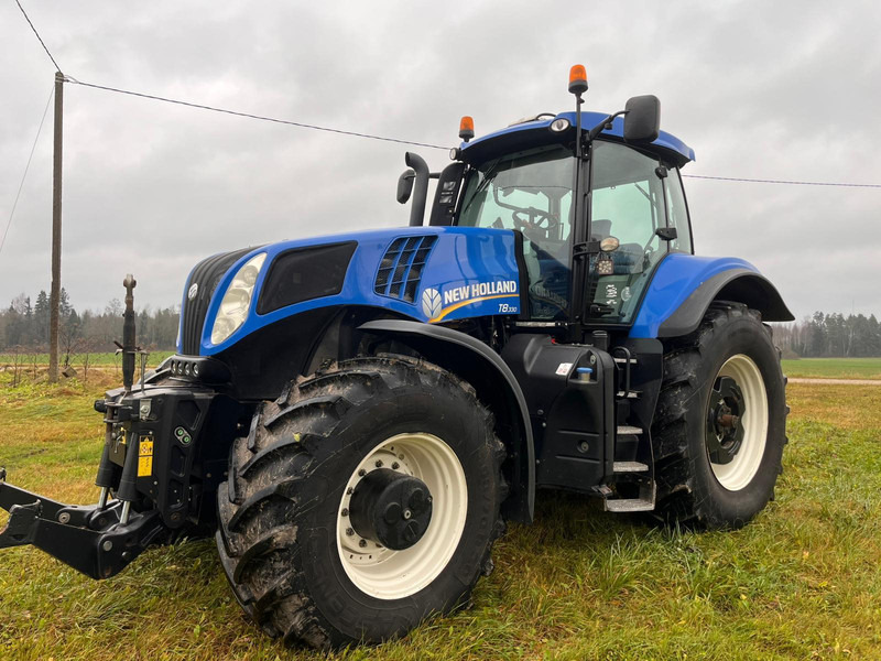 New Holland T8.330 - جرار: صور 2 New Holland T8.330 - جرار: صور 2