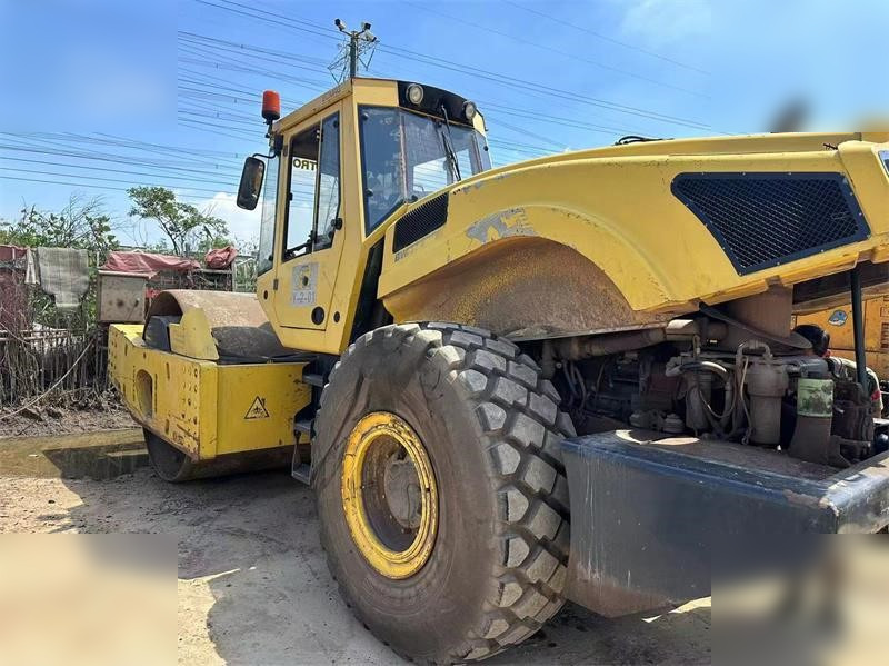 BOMAG BW226DH-4 - مدماج: صور 3 BOMAG BW226DH-4 - مدماج: صور 3