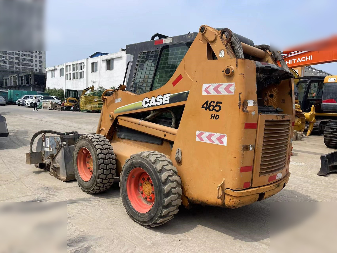 CASE 85XT - شيول صغير: صور 2 CASE 85XT - شيول صغير: صور 2