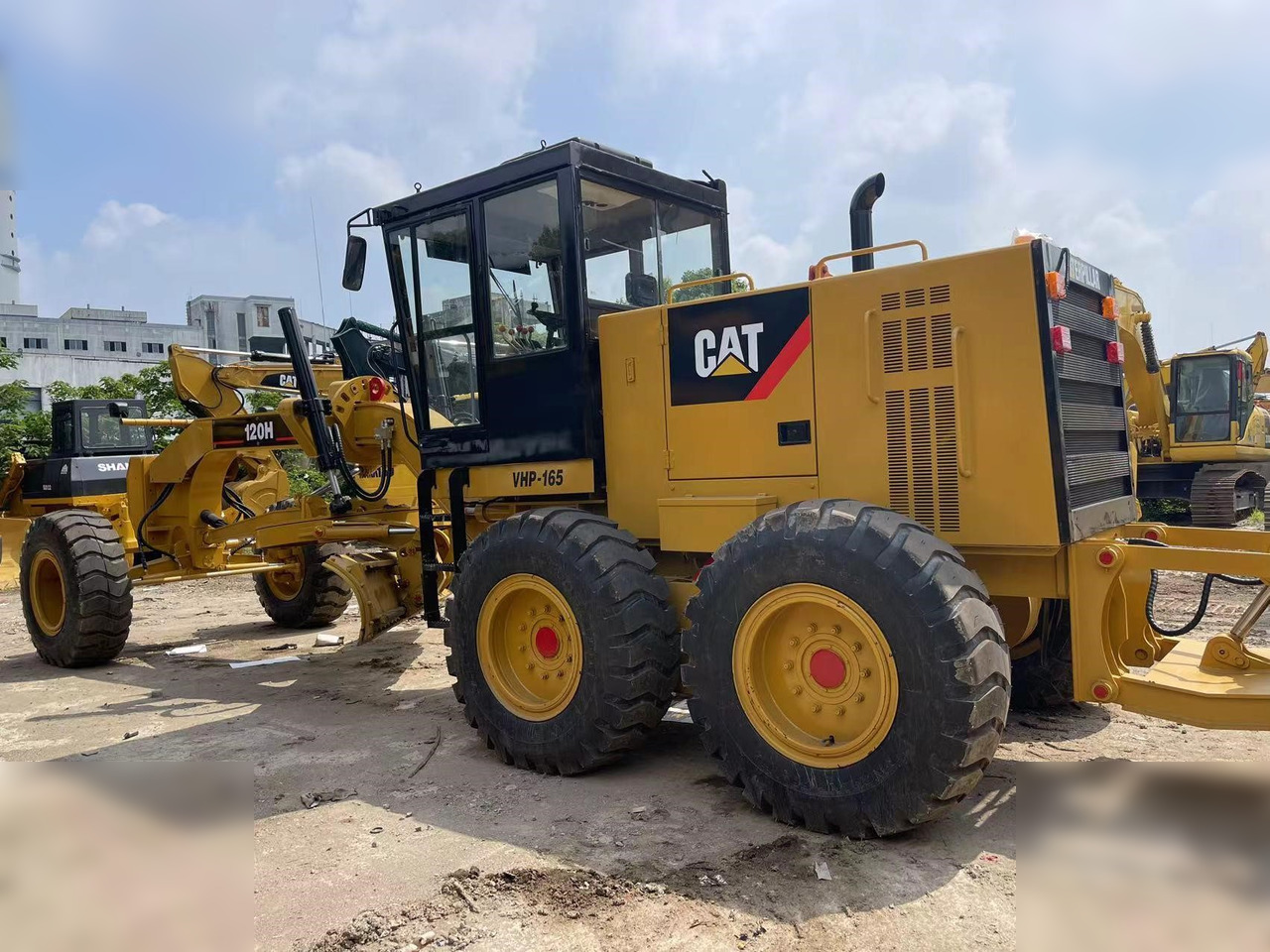 CATERPILLAR 120H - آلة تسوية الأرض: صور 5 CATERPILLAR 120H - آلة تسوية الأرض: صور 5