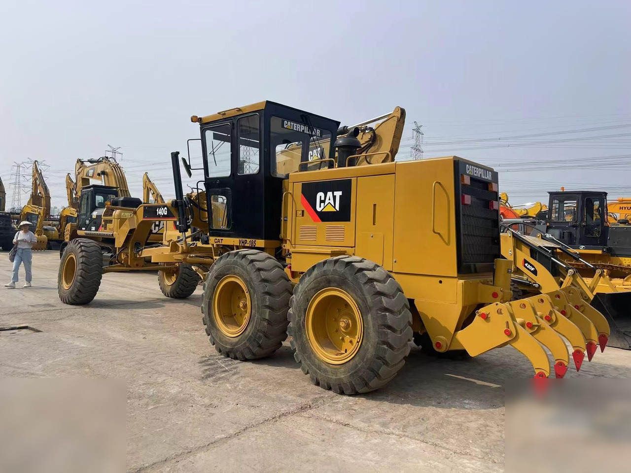 CATERPILLAR 140G - آلة تسوية الأرض: صور 3 CATERPILLAR 140G - آلة تسوية الأرض: صور 3