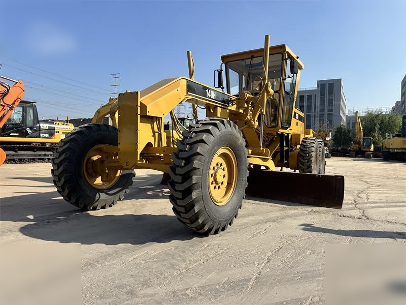 CATERPILLAR 140H - آلة تسوية الأرض: صور 5 CATERPILLAR 140H - آلة تسوية الأرض: صور 5