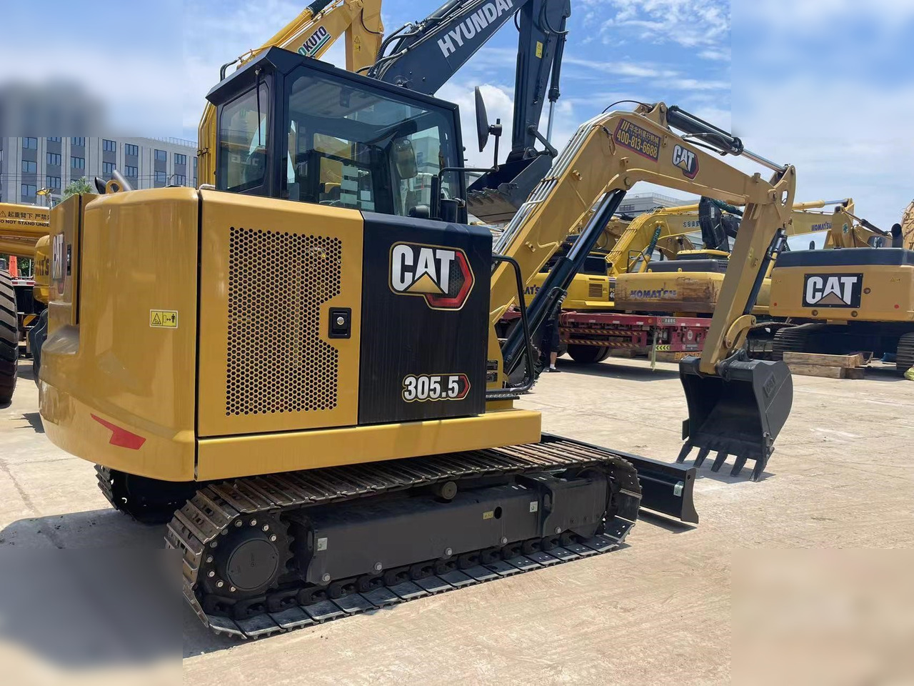 CATERPILLAR 305.5 - حفارة مصغرة: صور 3 CATERPILLAR 305.5 - حفارة مصغرة: صور 3