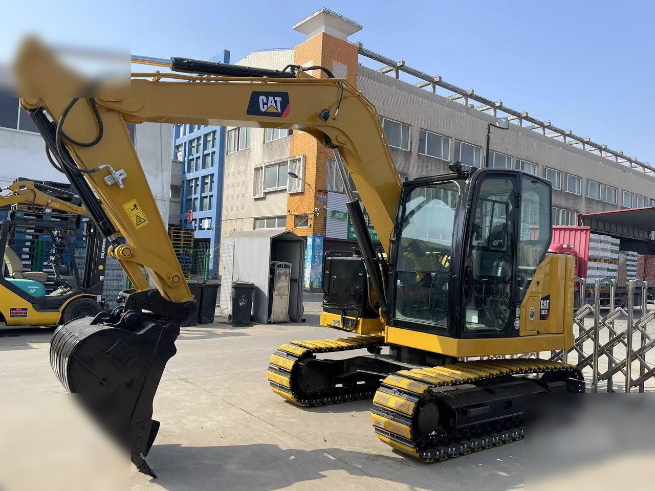 CATERPILLAR 307.5 - حفارات زحافة: صور 3 CATERPILLAR 307.5 - حفارات زحافة: صور 3