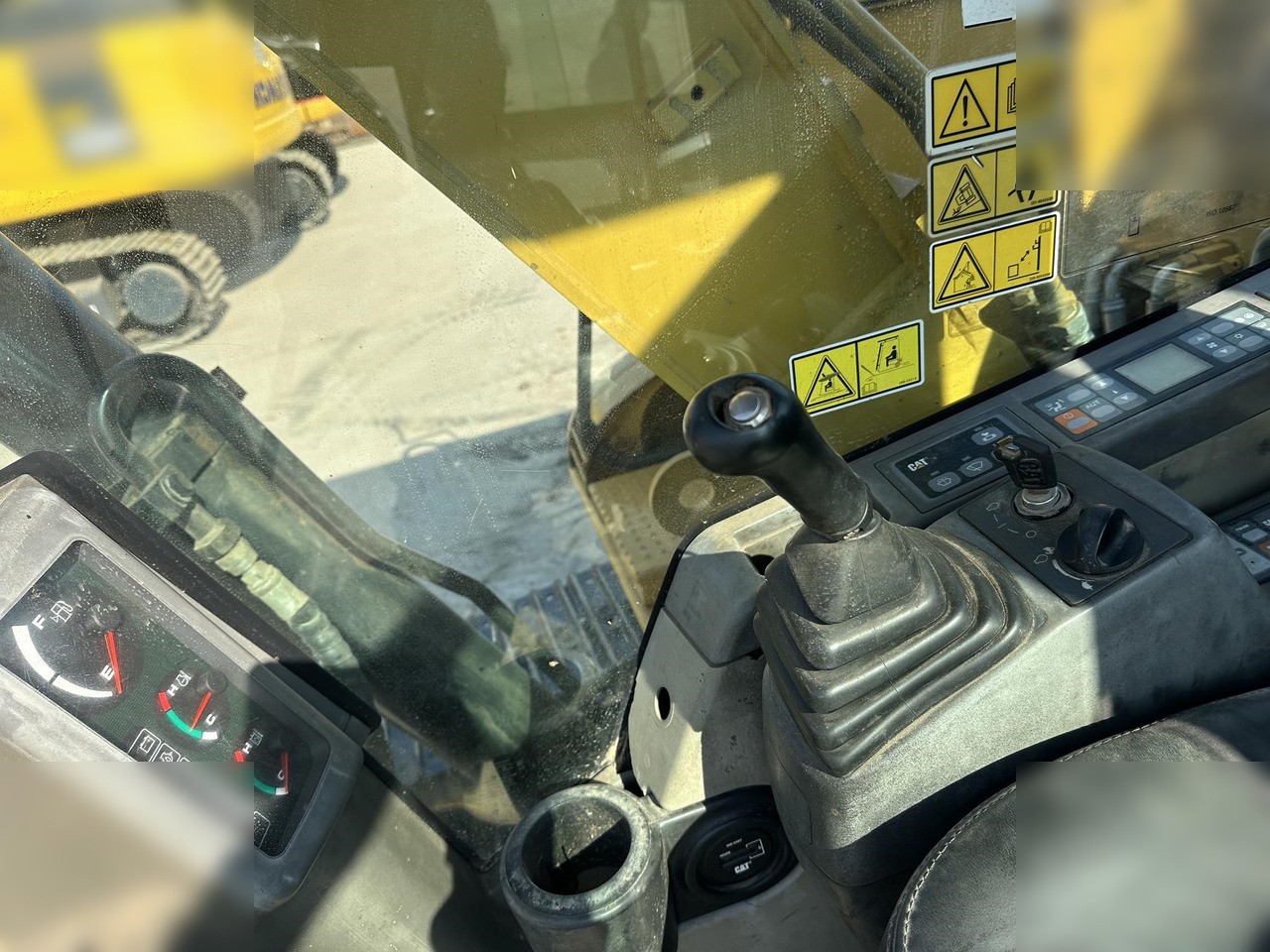حفارات زحافة CATERPILLAR 307D: صور 7