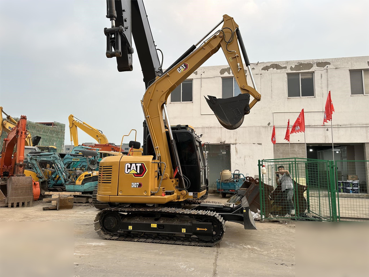 CATERPILLAR 307E2 - حفارات زحافة: صور 1 CATERPILLAR 307E2 - حفارات زحافة: صور 1