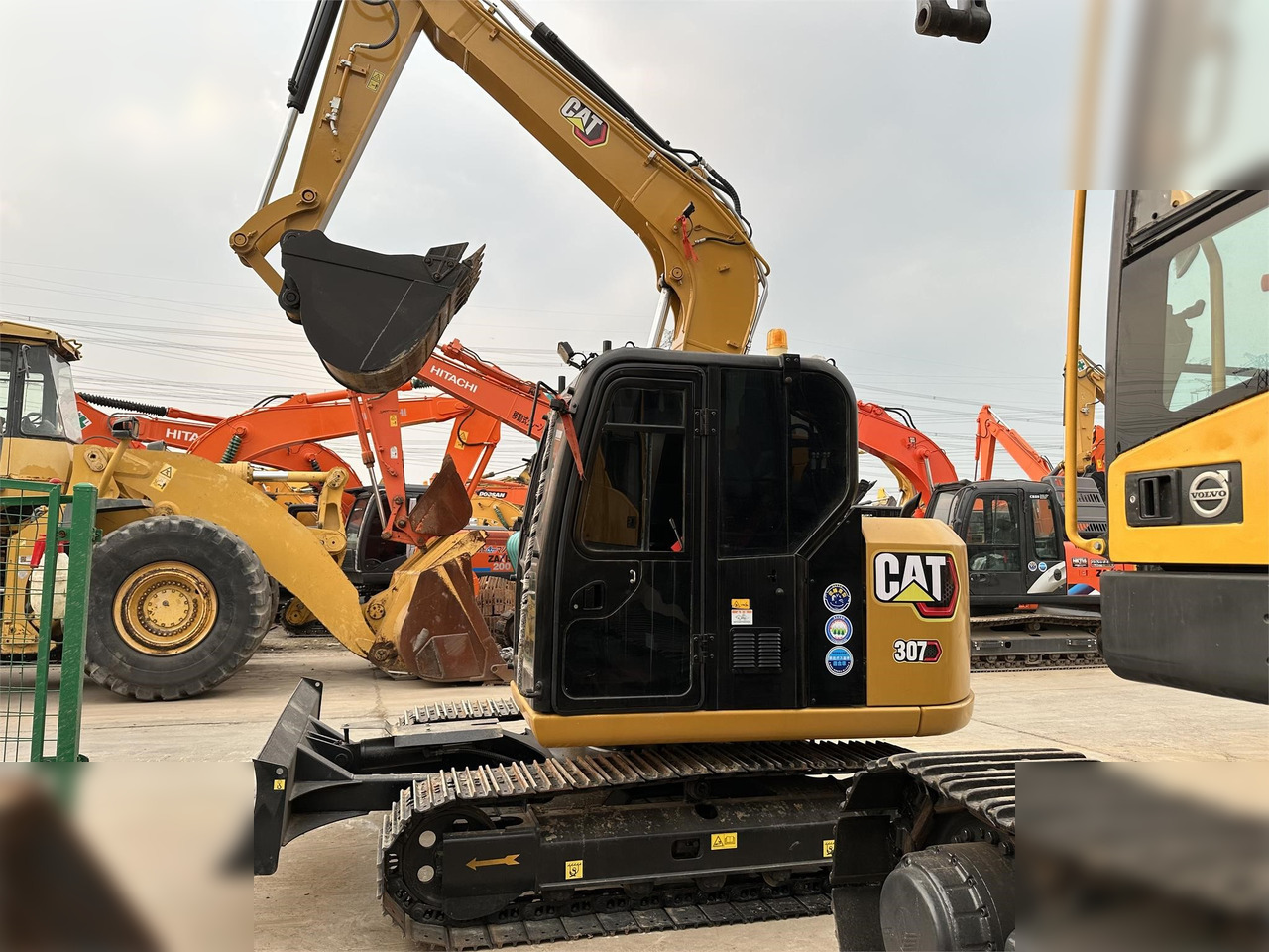 CATERPILLAR 307E2 - حفارات زحافة: صور 3 CATERPILLAR 307E2 - حفارات زحافة: صور 3