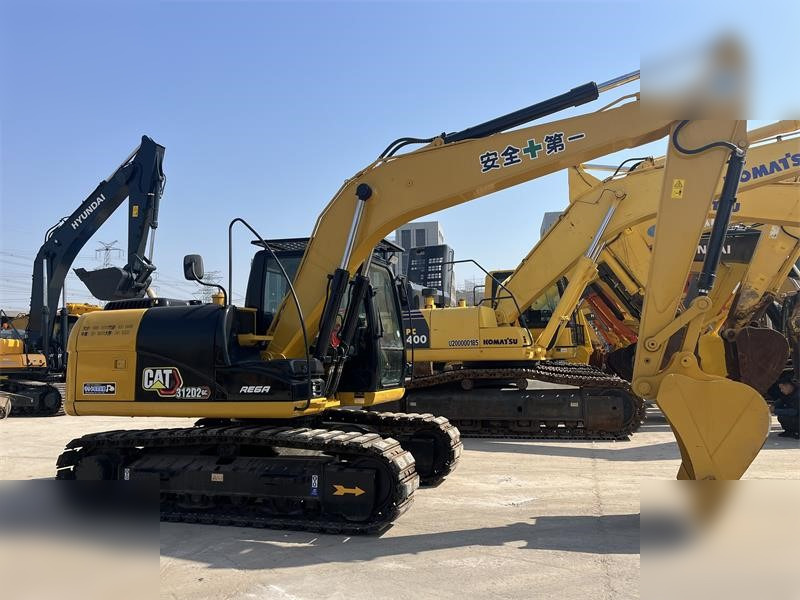 CATERPILLAR 312D2 GC - حفارات زحافة: صور 1 CATERPILLAR 312D2 GC - حفارات زحافة: صور 1
