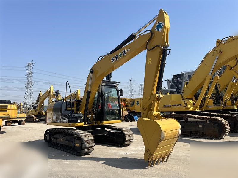 CATERPILLAR 312D2 GC - حفارات زحافة: صور 3 CATERPILLAR 312D2 GC - حفارات زحافة: صور 3