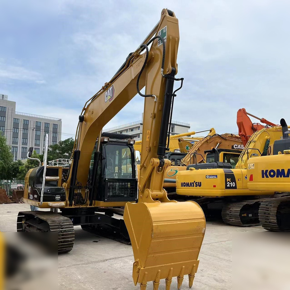 CATERPILLAR 313D2 GC - حفارات زحافة: صور 3 CATERPILLAR 313D2 GC - حفارات زحافة: صور 3