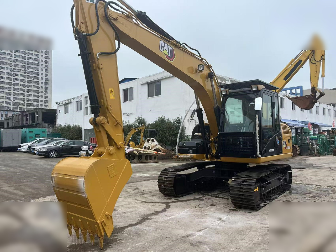CATERPILLAR 313D2 GC - حفارات زحافة: صور 5 CATERPILLAR 313D2 GC - حفارات زحافة: صور 5