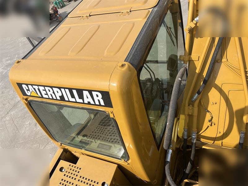 CATERPILLAR 320C - حفارات زحافة: صور 4 CATERPILLAR 320C - حفارات زحافة: صور 4