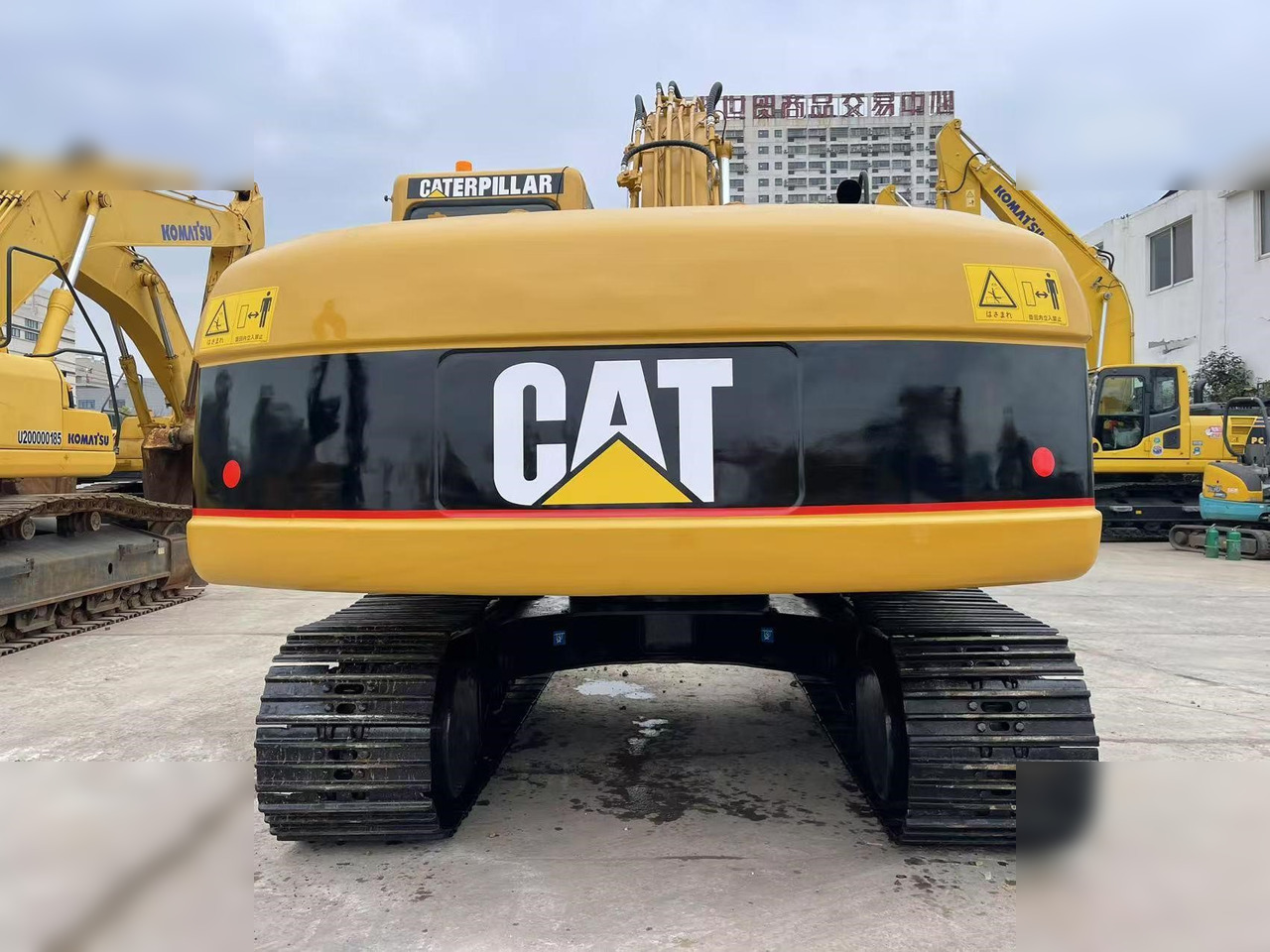 CATERPILLAR 320C - حفارات زحافة: صور 5 CATERPILLAR 320C - حفارات زحافة: صور 5