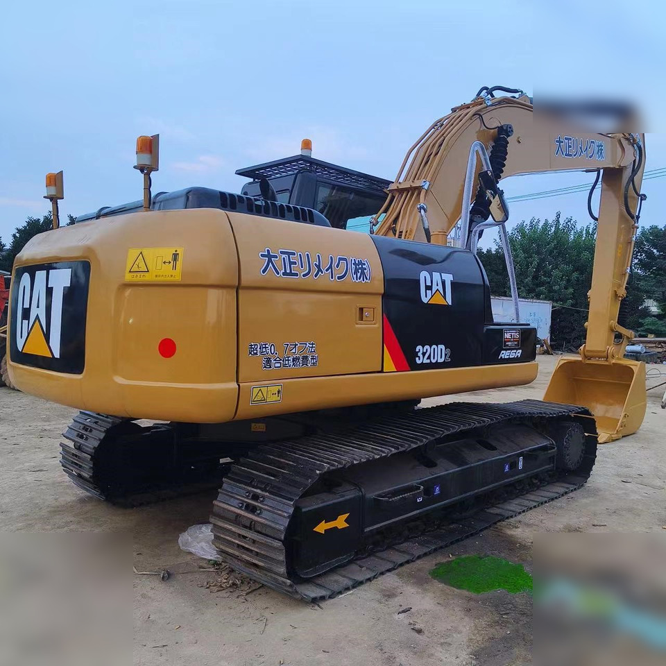 CATERPILLAR 320D2 - حفارات زحافة: صور 3 CATERPILLAR 320D2 - حفارات زحافة: صور 3