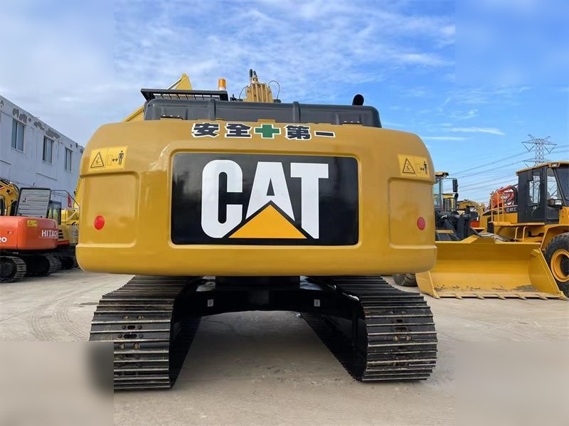 CATERPILLAR 320D2 - حفارات زحافة: صور 4 CATERPILLAR 320D2 - حفارات زحافة: صور 4