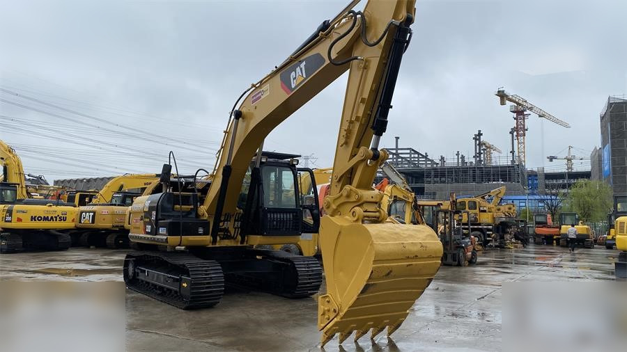 CATERPILLAR 320D - حفارات زحافة: صور 2 CATERPILLAR 320D - حفارات زحافة: صور 2