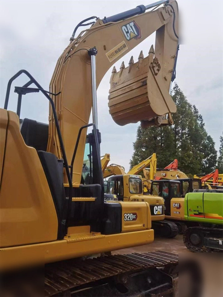 CATERPILLAR 320GC - حفارات زحافة: صور 4 CATERPILLAR 320GC - حفارات زحافة: صور 4