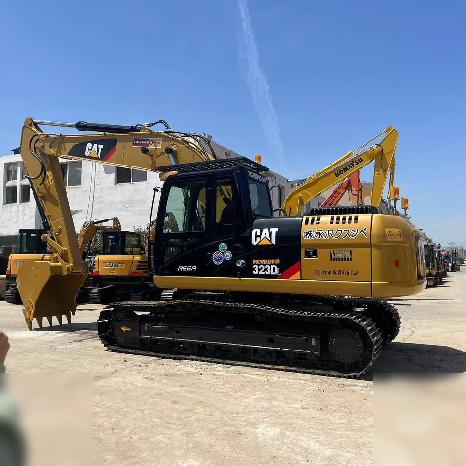 CATERPILLAR 323DL - حفارات زحافة: صور 2 CATERPILLAR 323DL - حفارات زحافة: صور 2