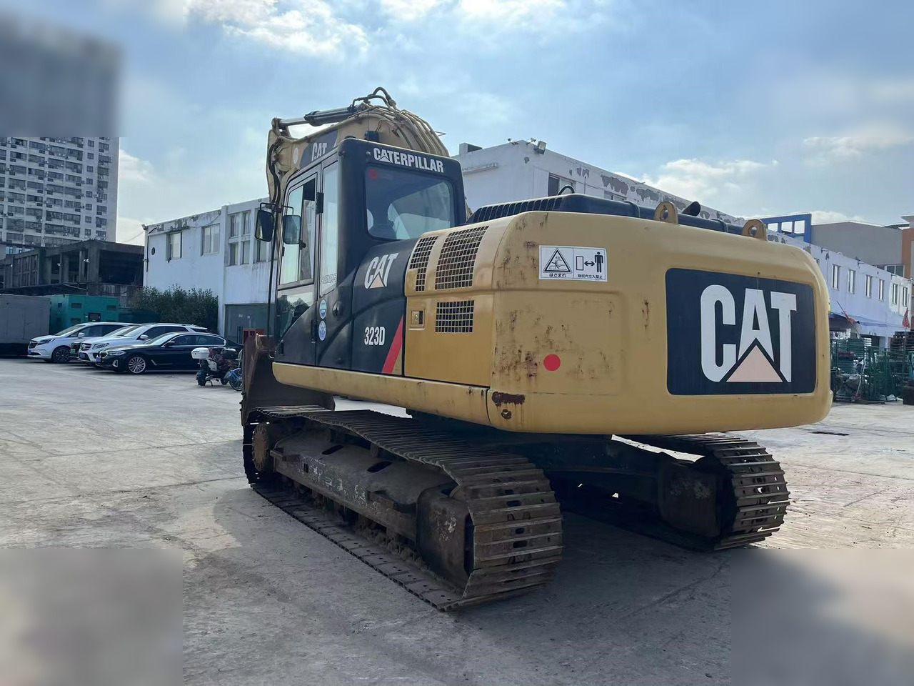 CATERPILLAR 323D - حفارات زحافة: صور 3 CATERPILLAR 323D - حفارات زحافة: صور 3