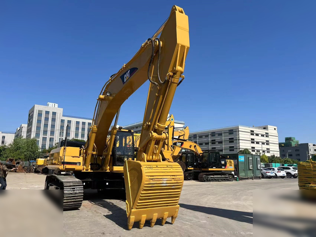 CATERPILLAR 330BL - حفارات زحافة: صور 2 CATERPILLAR 330BL - حفارات زحافة: صور 2
