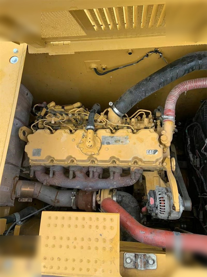 حفارات زحافة CATERPILLAR 330GC: صور 10