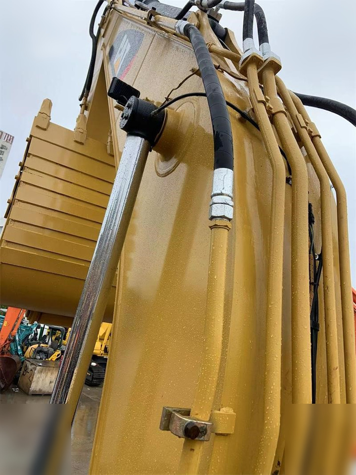 حفارات زحافة CATERPILLAR 330GC: صور 11