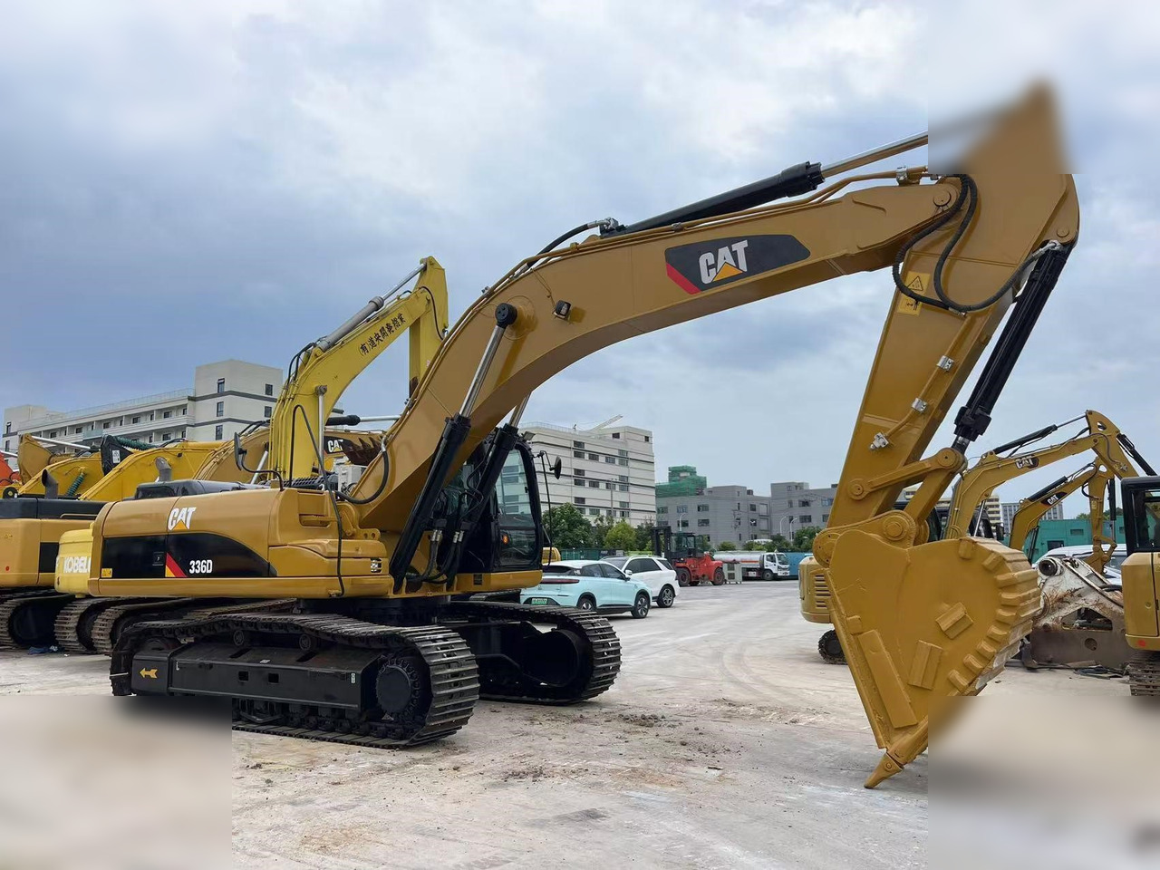 CATERPILLAR 336D - حفارات زحافة: صور 2 CATERPILLAR 336D - حفارات زحافة: صور 2
