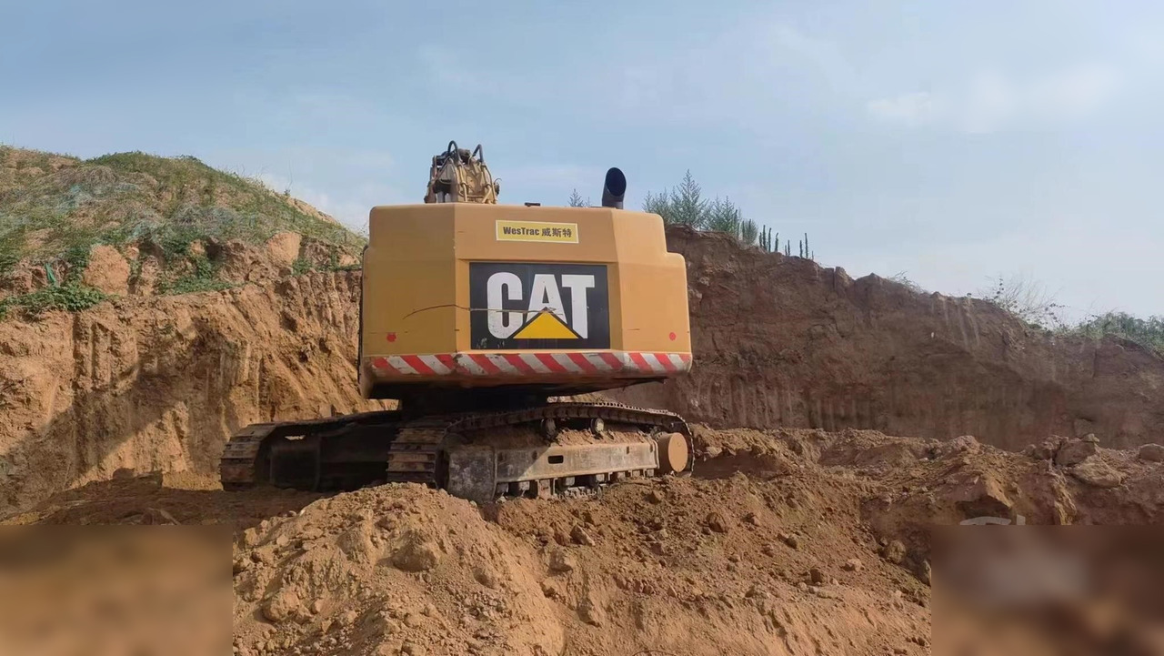 CATERPILLAR 349D2 - حفارات زحافة: صور 4 CATERPILLAR 349D2 - حفارات زحافة: صور 4